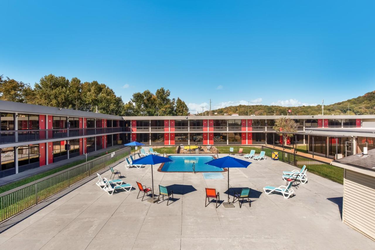 Econo Lodge Cave City Esterno foto