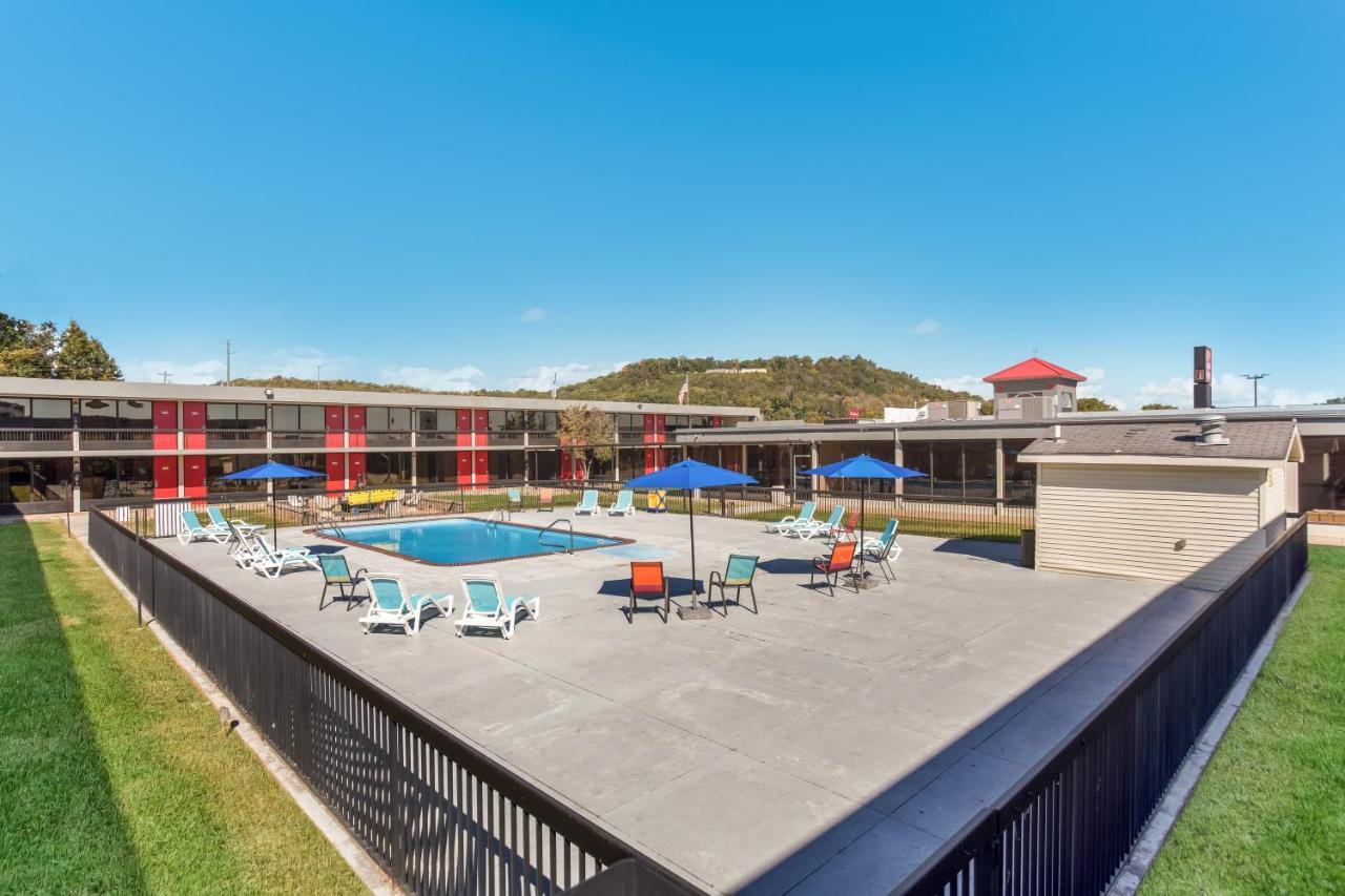 Econo Lodge Cave City Esterno foto