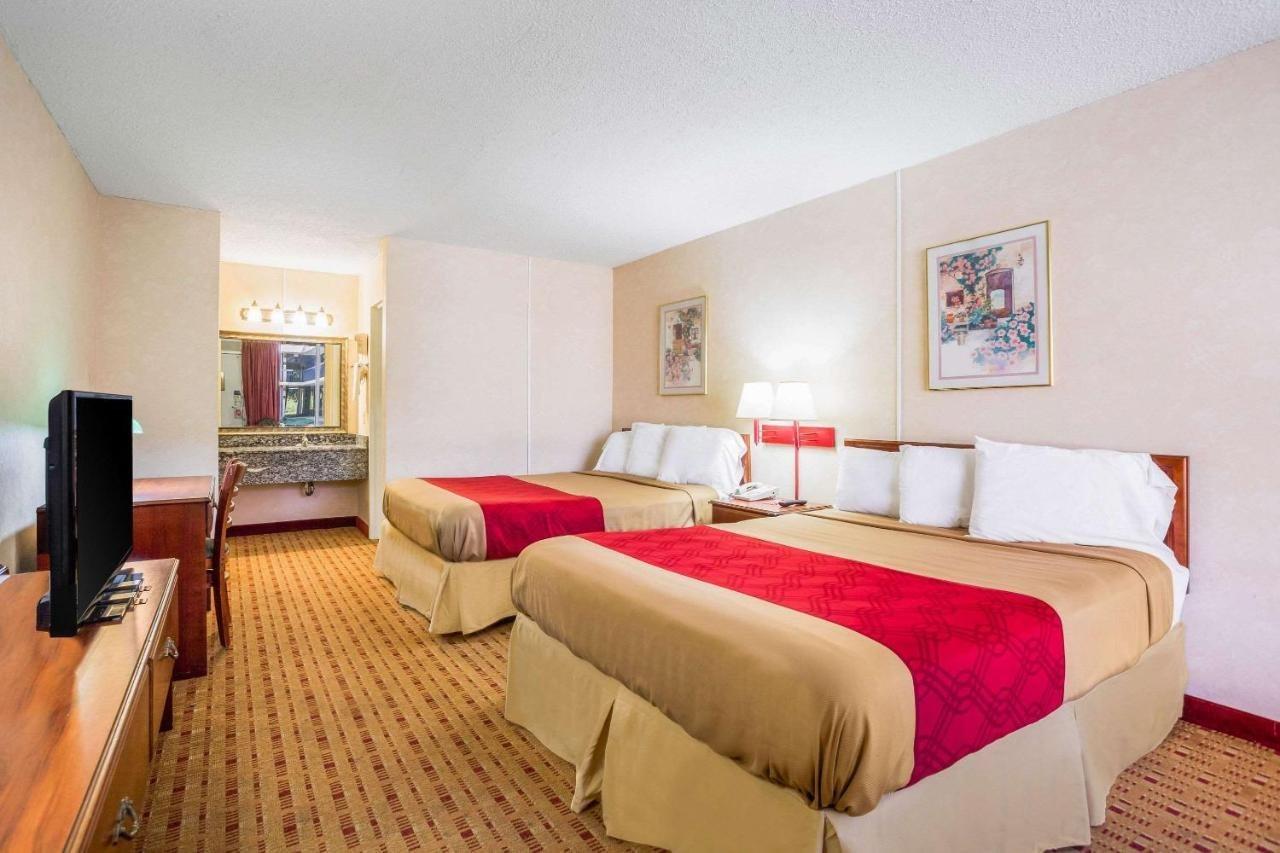 Econo Lodge Cave City Esterno foto