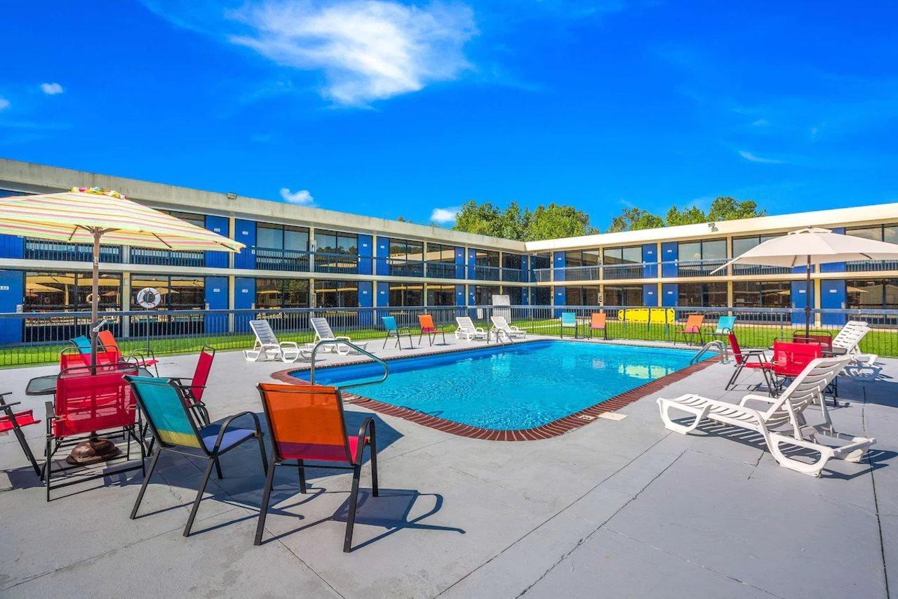 Econo Lodge Cave City Esterno foto